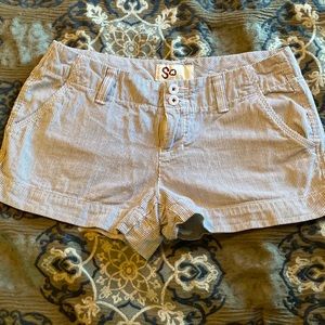 SO light blue and white striped Cotten Short S 5